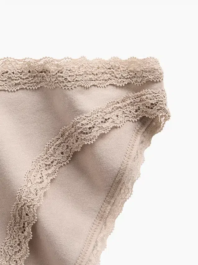 Nejjemnější organické strečové bavlněné bikiny s krajkovým lemem