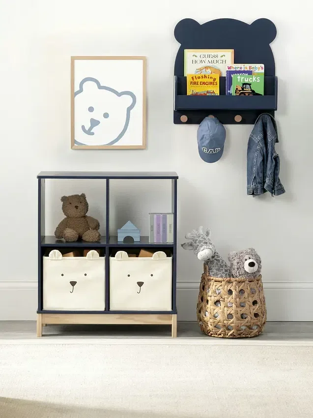 Nástěnná police babyGap Brannan Bear se 4 háčky