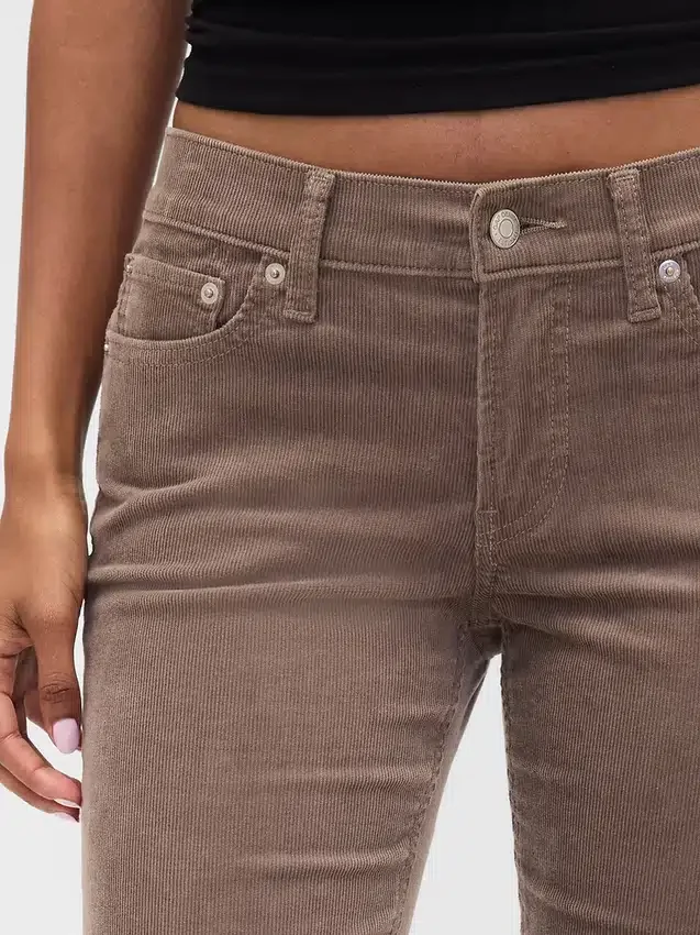 Nízké manšestrové kalhoty ve stylu 90. let, úzký rovný střih