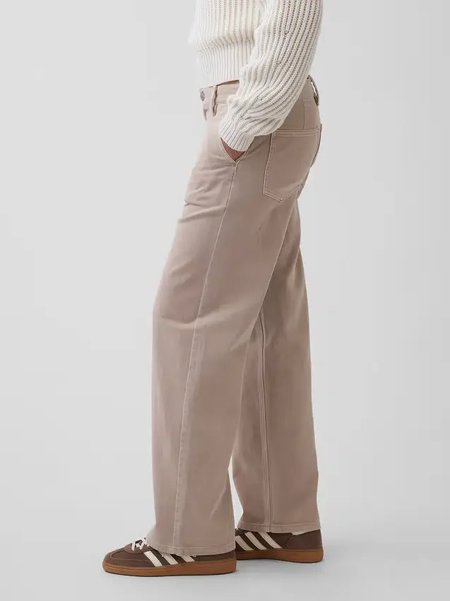 Nízký pas, volné khaki kalhoty ve stylu 90. let