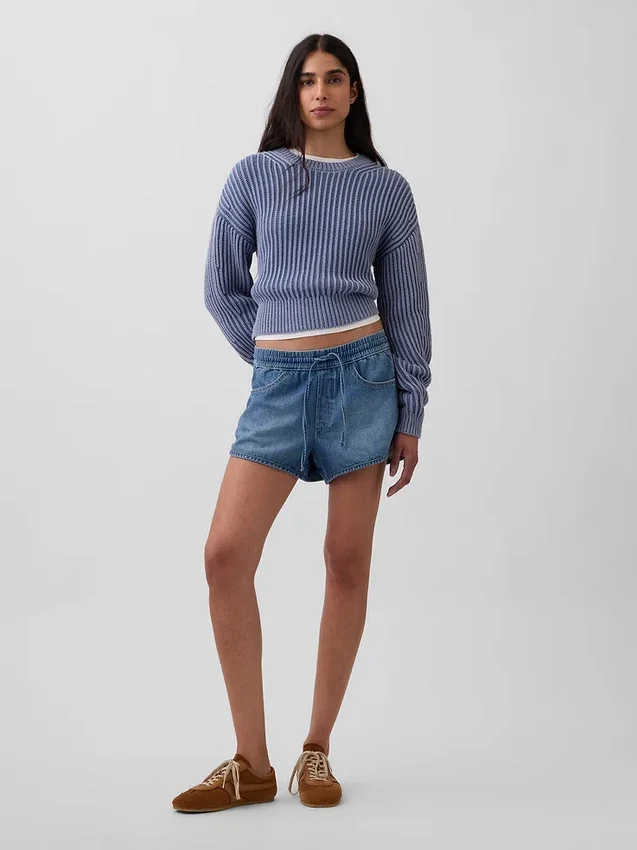 Šortky Easy Dolphin z ultrajemného denimu se středně vysokým pasem