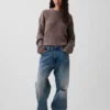 Oversized svetr s copánkovým vzorem z materiálu CashSoft