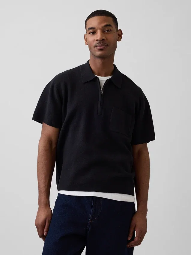 Oversized svetr s kapesním polo tričkem a čtvrtinovým zipem