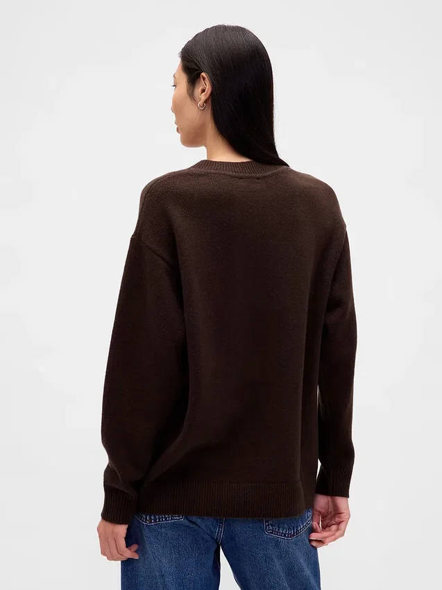 Oversized svetr s výstřihem do V z materiálu CashSoft