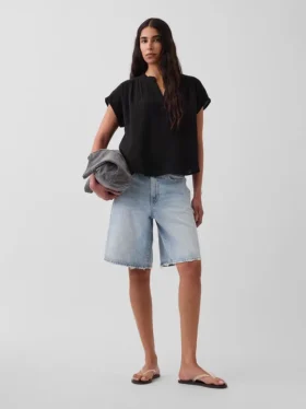 Oversized top z bavlněné gázy s rozparkem u krku