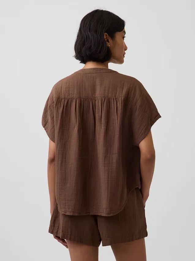 Oversized top z bavlněné gázy s rozparkem u krku