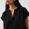 Oversized top z bavlněné gázy s rozparkem u krku