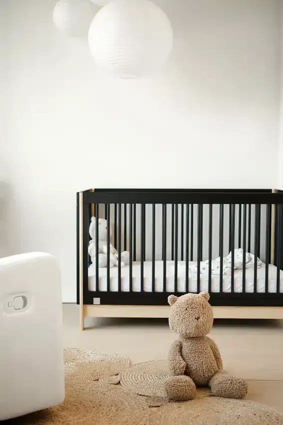 Přestavitelná postýlka babyGap Tate
