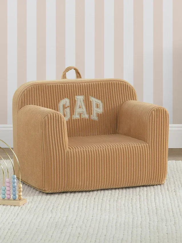 Pěnová židlička babyGap s žebrovaným velurem a logem