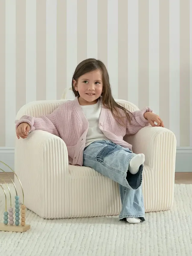 Pěnová židlička babyGap s žebrovaným velurem a logem