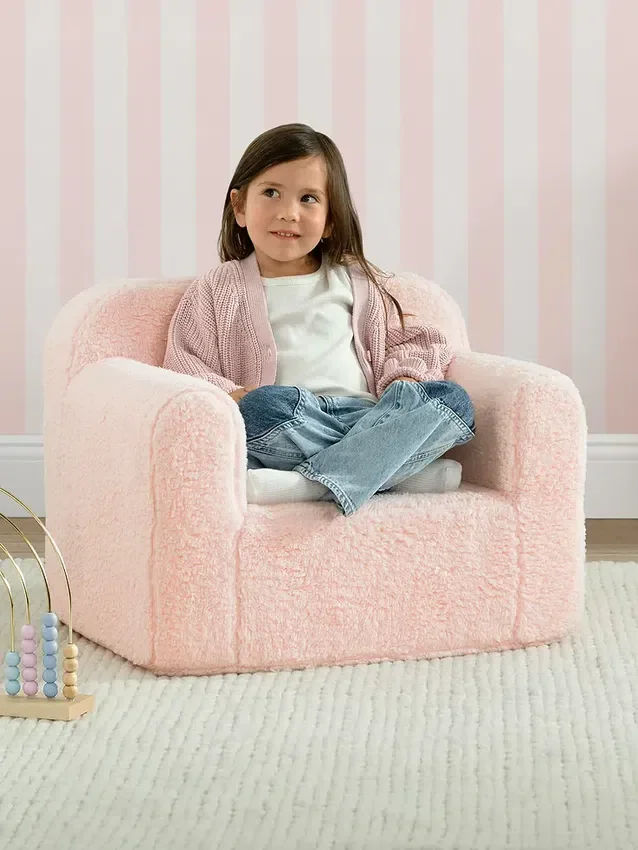 Pěnová židlička babyGap Sherpa s logem