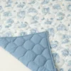 Prošívaná hrací podložka Gilded Bird Spring Toile