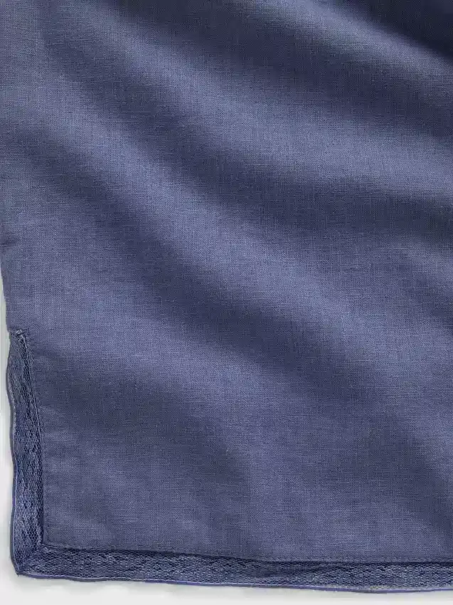 Pyžamové kalhoty z lněné směsi s krajkovým lemem