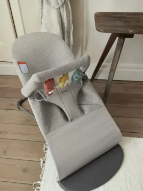 Sada Babybjörn 3D Jersey a houpací lehátko s plyšovou hračkou Bliss