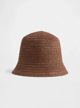Slaměná čepice typu „bucket“