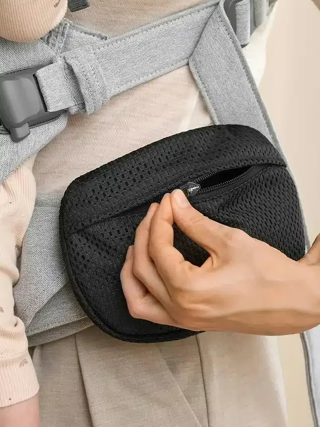 Síťovaná kapsa Babybjorn pro nosiče