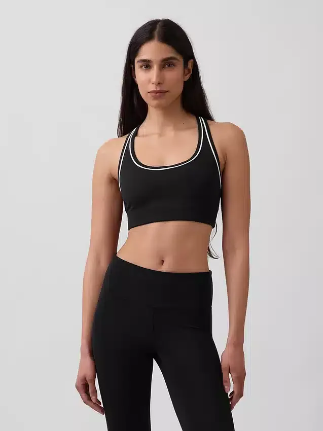 Sportovní podprsenka GapFit Smooth s racerbackem pro střední zátěž