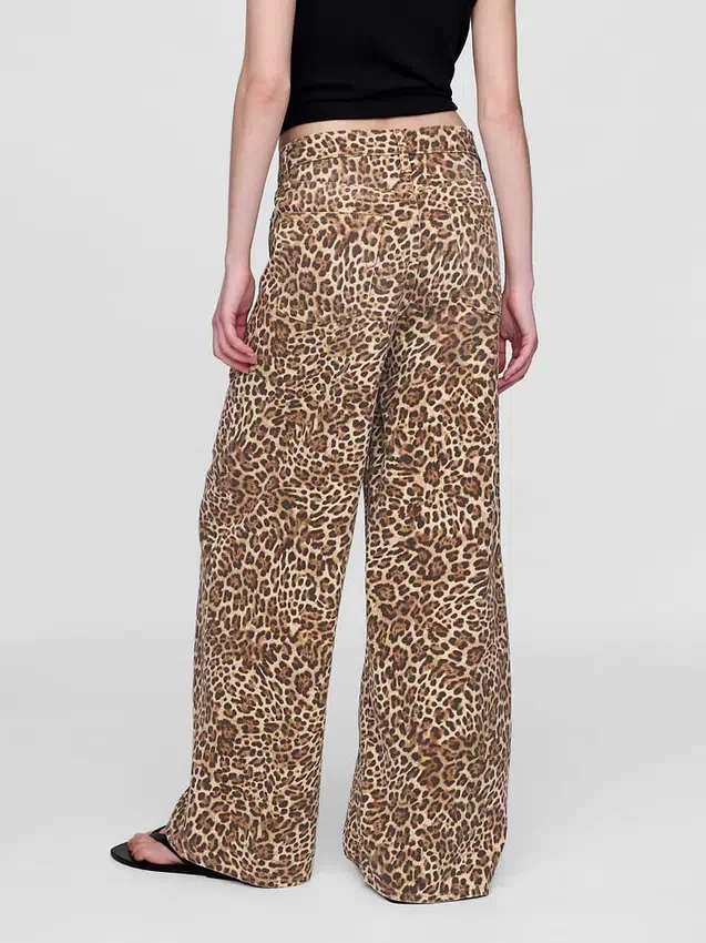 Středně vysoké, ultraměkké leopardí baggy džíny