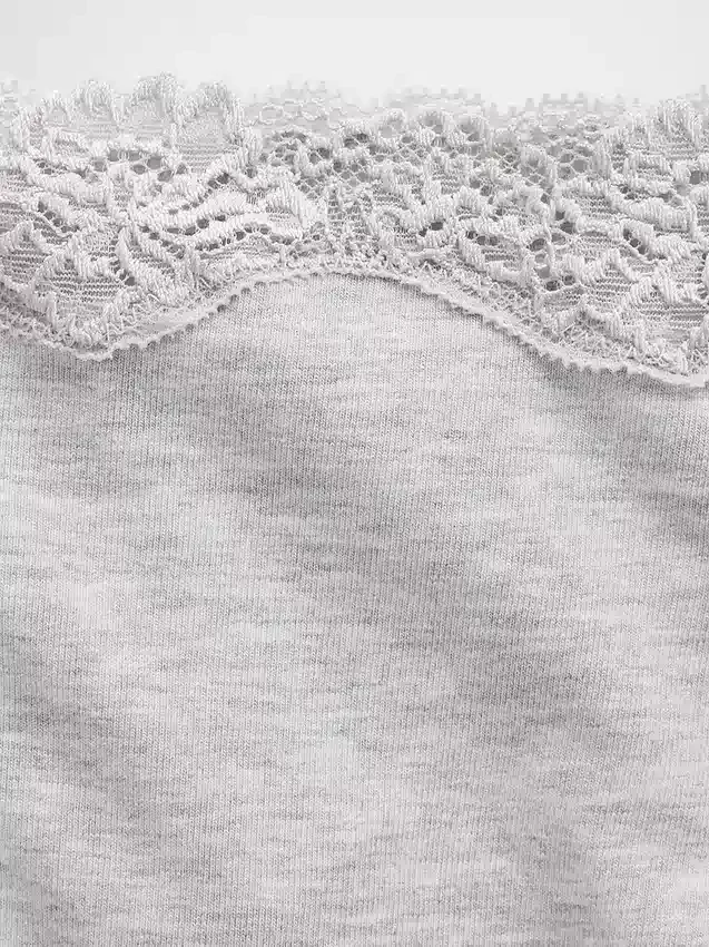 Tanga z organické strečové bavlny s krajkovým lemem