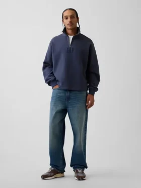Těžký oversized pulovr s logem a čtvrtinovým zipem