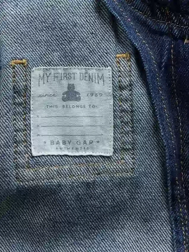 Ultrajemná džínová bunda s kapucí pro miminka