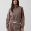 Vintagesoft Oversized pulovr s polozipem a klínovým výstřihem
