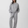 Volné joggingové kalhoty s středně vysokým pasem z materiálu Vintagesoft