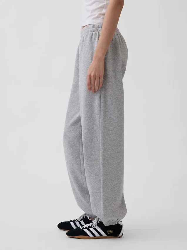 Volné joggingové kalhoty s středně vysokým pasem z materiálu Vintagesoft