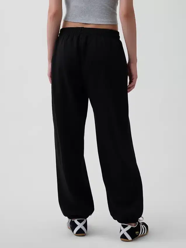 Volné joggingové kalhoty s středně vysokým pasem z materiálu Vintagesoft