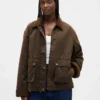 Voskovaná plátěná bunda typu „barn jacket“