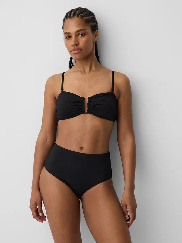 Vyměnitelný bandeau top k bikinám