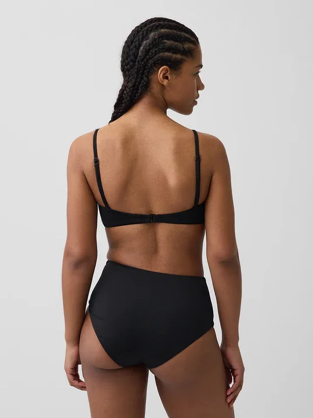 Vyměnitelný bandeau top k bikinám