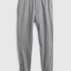 Úzké joggingové kalhoty GapFit Tech